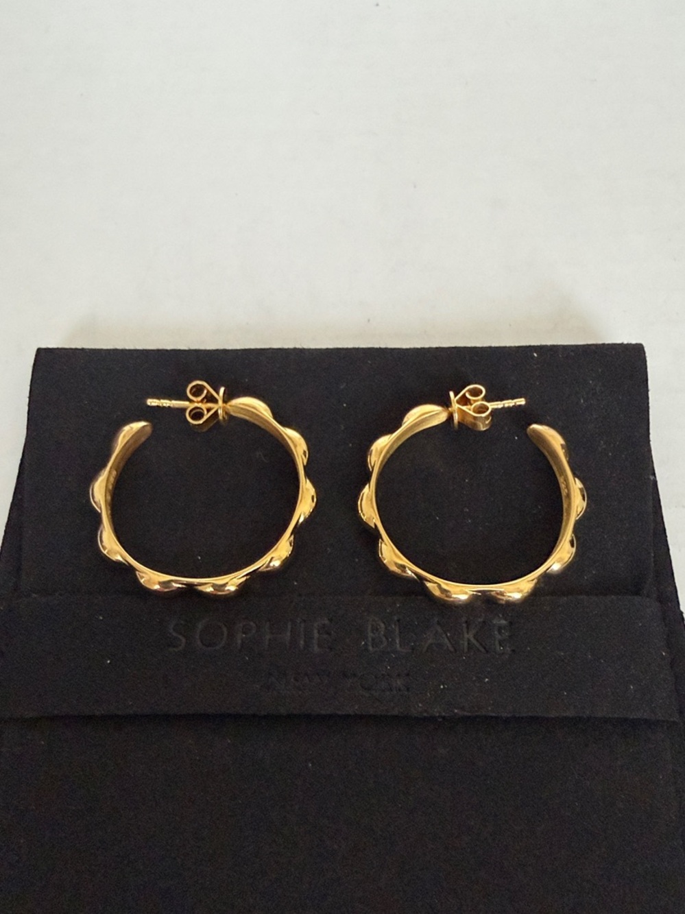 Sophie Blake 14kt Gold Plated  Selena Gold Hoop Earrings NWT - Picture 3 of 12